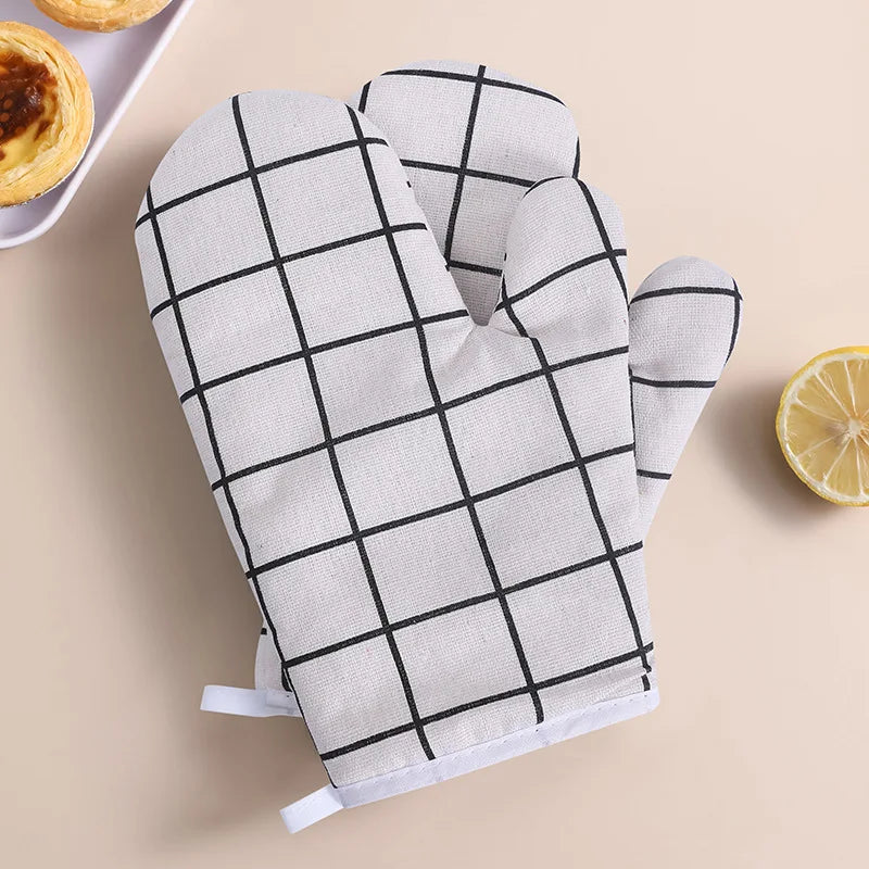 2pcs Heat-Resistant Oven Gloves